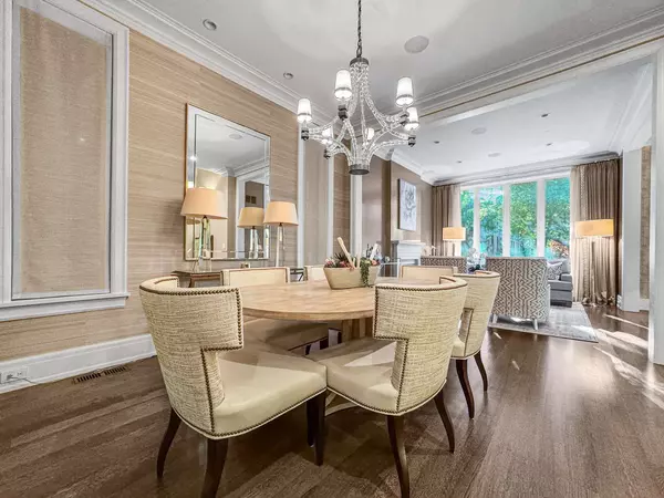 1637 N Burling ST, Chicago, IL 60614