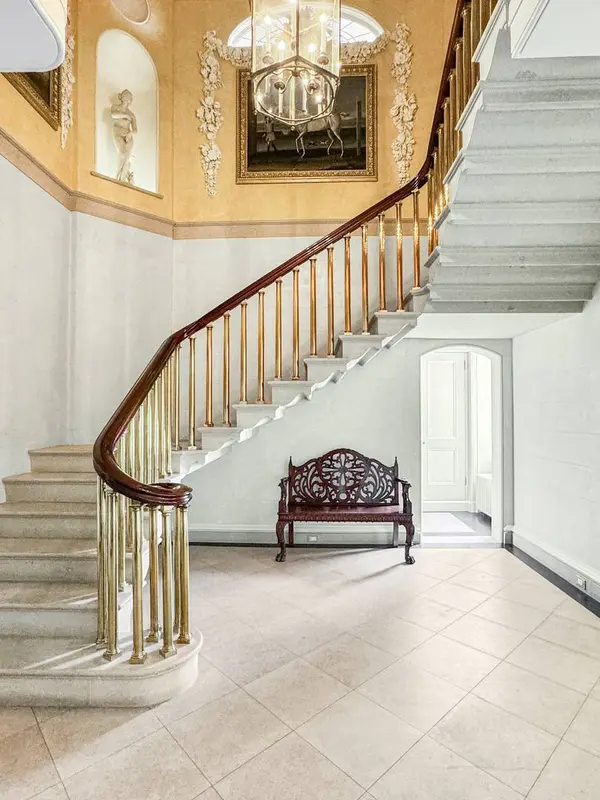 1530 N State Pkwy #12-13, Chicago, IL 60610