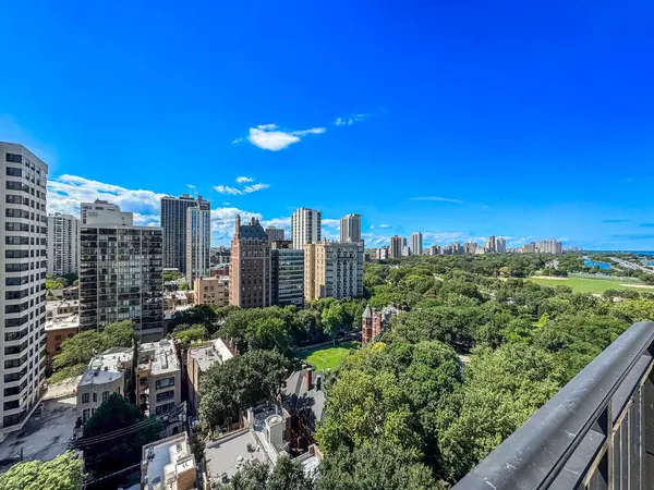 1515 N Astor ST #18B, Chicago, IL 60610