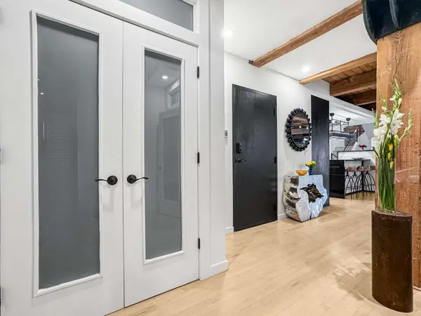 811 W Aldine AVE #6S, Chicago, IL 60657