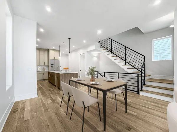 1728 N Sawyer AVE, Chicago, IL 60647