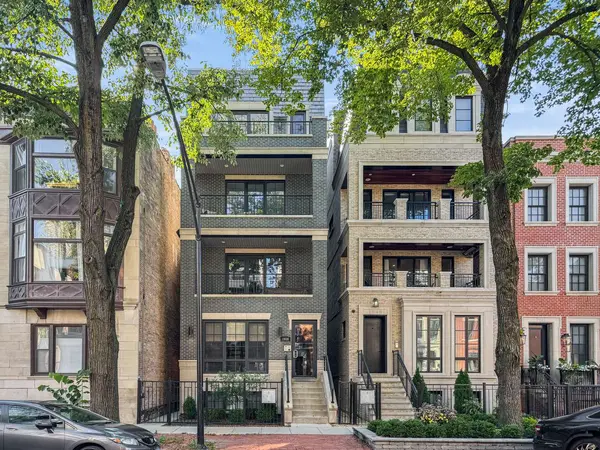 1938 N Mohawk ST #3