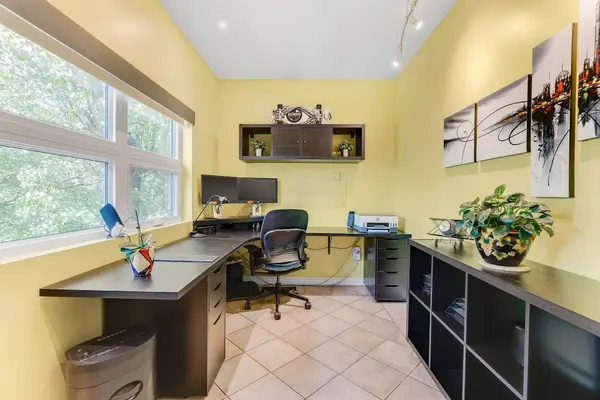 2196 Rue St-Louis, Gatineau (gatineau), QC J8T5L6