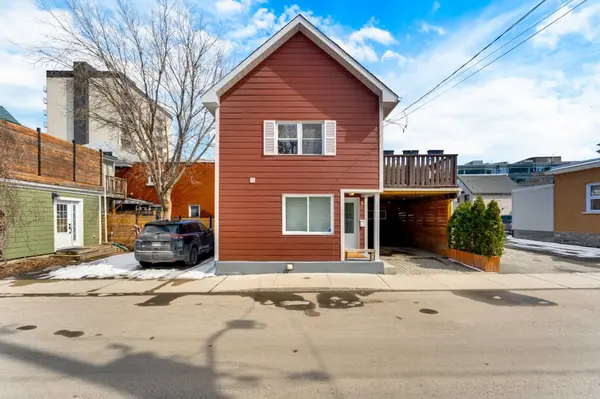 8 Rue Hélène-Duval, Gatineau (hull), QC J8X3C2