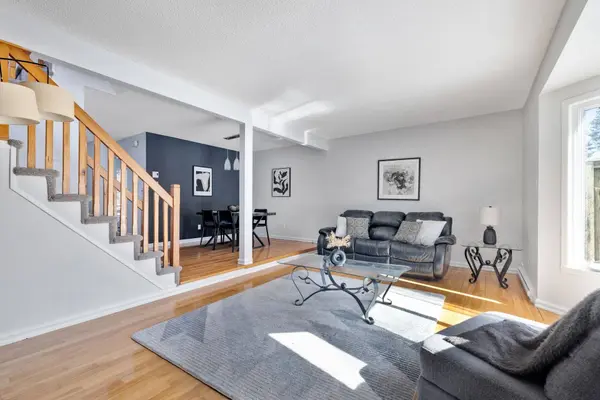 19 Rue du Cyclisme, Gatineau (hull), QC J8Z2S3
