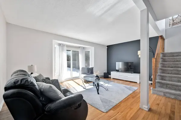 19 Rue du Cyclisme, Gatineau (hull), QC J8Z2S3