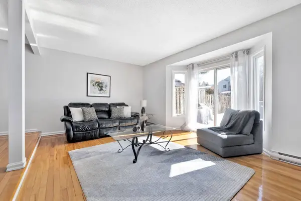 19 Rue du Cyclisme, Gatineau (hull), QC J8Z2S3
