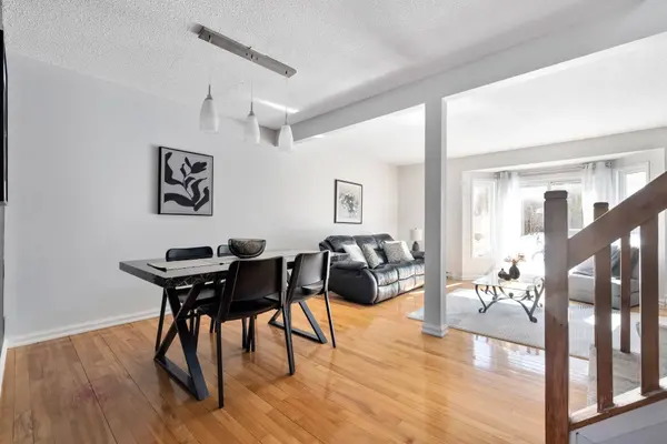 19 Rue du Cyclisme, Gatineau (hull), QC J8Z2S3