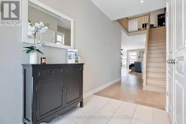 176 BALIKUN HEIGHTS, Ottawa, ON K2V0B6