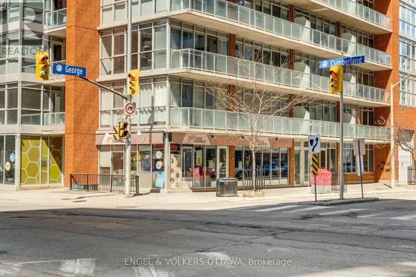 179 George ST #903, Ottawa, ON K1N1J8