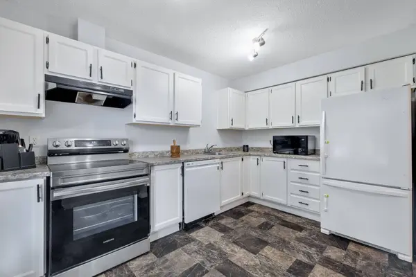 19 Rue du Cyclisme, Gatineau (hull), QC J8Z2S3