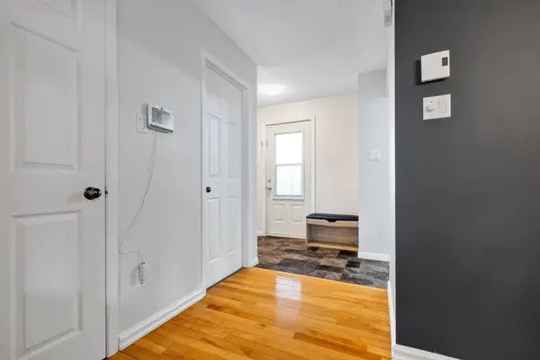 19 Rue du Cyclisme, Gatineau (hull), QC J8Z2S3