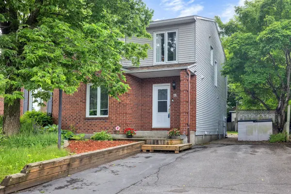 19 Rue du Cyclisme, Gatineau (hull), QC J8Z2S3