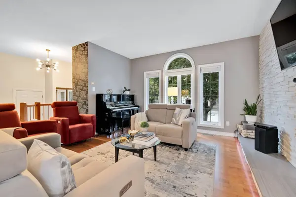 17 Rue du Borée, Gatineau (hull), QC J9A0B2