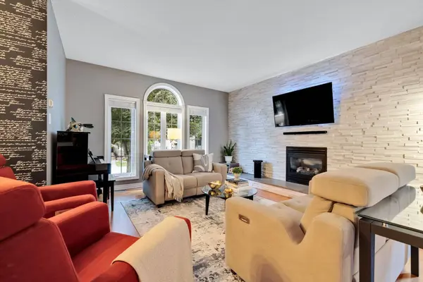 17 Rue du Borée, Gatineau (hull), QC J9A0B2