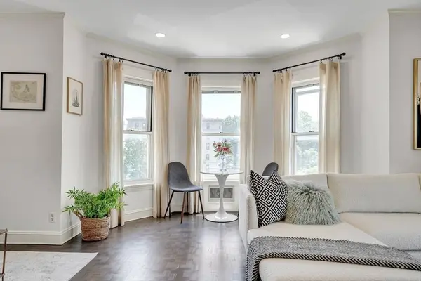 416 Commonwealth #316, Boston, MA 02215