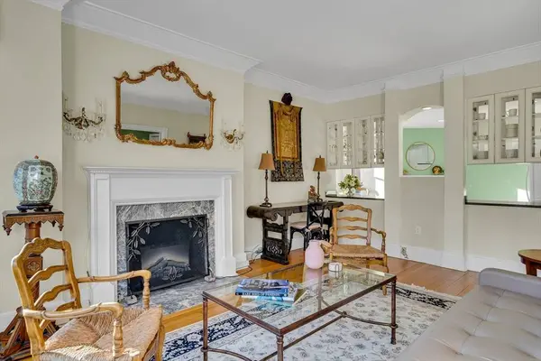 199 Marlborough #301, Boston, MA 02116