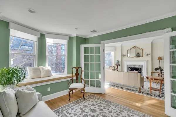 199 Marlborough #301, Boston, MA 02116