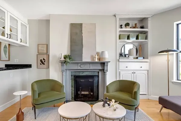5 Albemarle St #5, Boston, MA 02115
