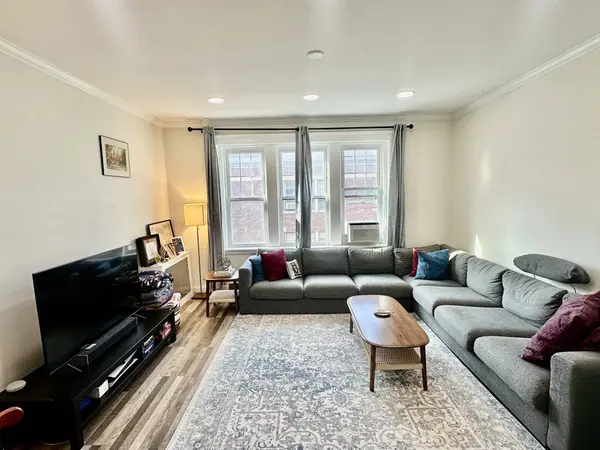 453 Washington #5