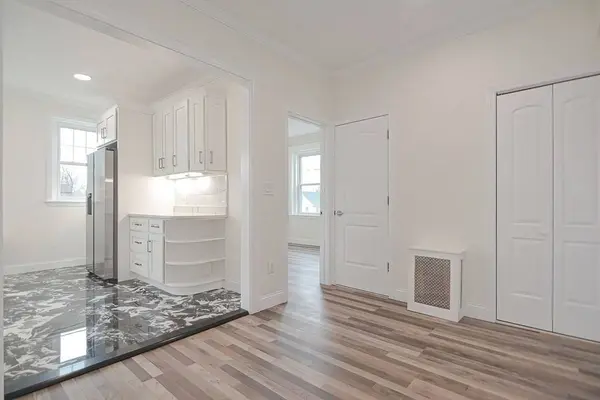 453 Washington #5, Brookline, MA 02446