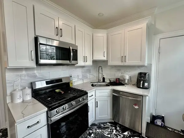 453 Washington #5, Brookline, MA 02446