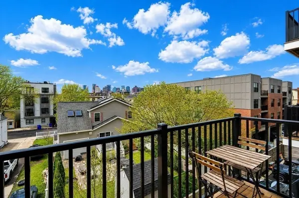 205 Maverick St #U308, Boston, MA 02128