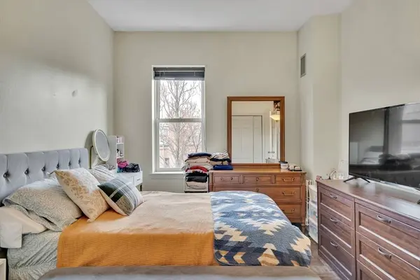 167 Commonwealth Ave #8, Boston, MA 02116