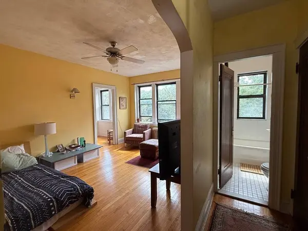 145 Englewood Avenue #31, Boston, MA 02135