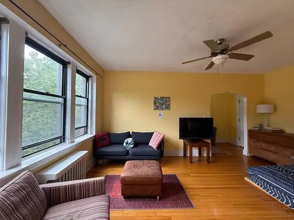 145 Englewood Avenue #31, Boston, MA 02135