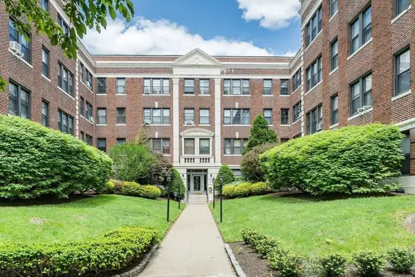 145 Englewood Avenue #31, Boston, MA 02135