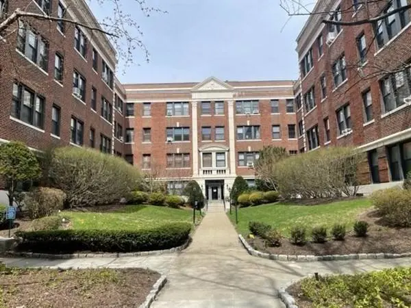 145 Englewood Ave #5, Boston, MA 02135
