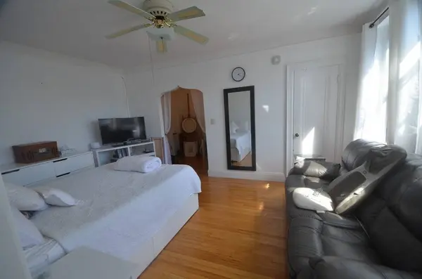141 Englewood Ave #43, Boston, MA 02135