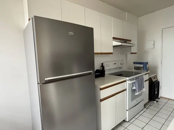 141 Englewood Ave #43, Boston, MA 02135