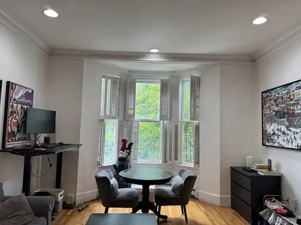 449 Beacon Street #6, Boston, MA 02115