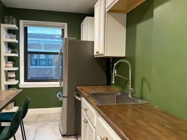 145 Englewood Ave #43, Boston, MA 02135