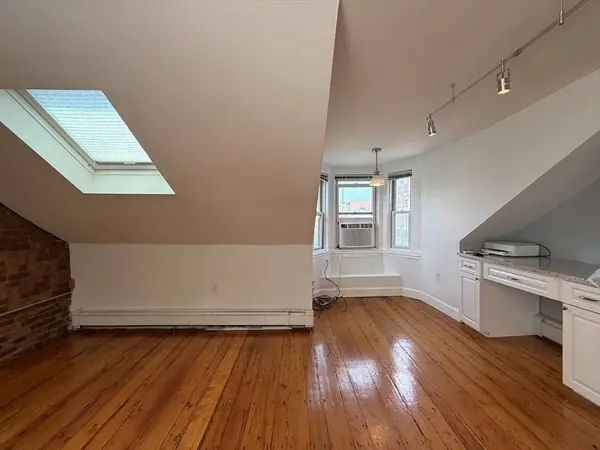 88 W Springfield Street #4, Boston, MA 02118