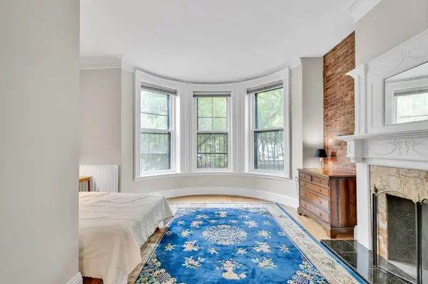 293-295 Commonwealth Avenue #1A, Boston, MA 02115