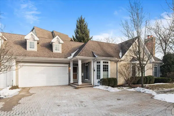572 Vine AVE, Highland Park, IL 60035