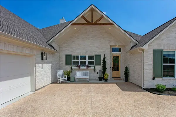 1753 Kerr Valley LN, College Station, TX 77845