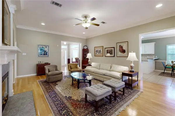 707 Coral Ridge, College Station, TX 77845