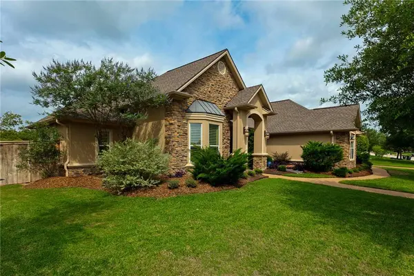 5114 Congressional DR, College Station, TX 77845