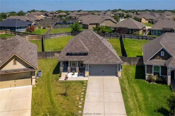 2071 Positano LOOP, Bryan, TX 77808