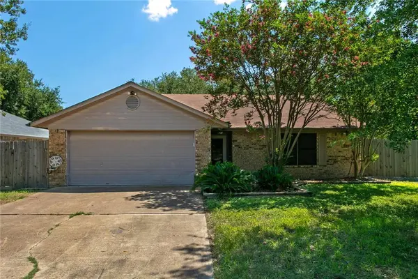800 Azalea CT, College Station, TX 77840