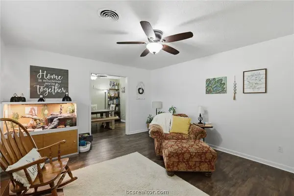 2507 Willow Bend DR, Bryan, TX 77802