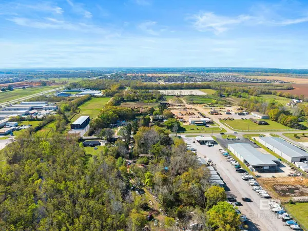 9765 Milton Jones Road, Daphne, AL 36526