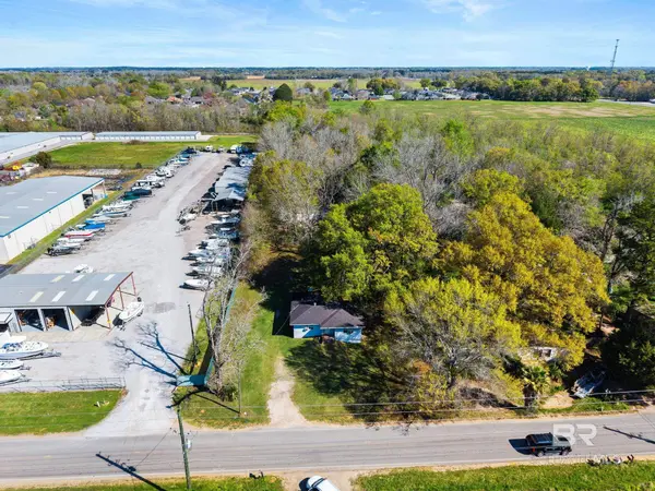 9765 Milton Jones Road, Daphne, AL 36526