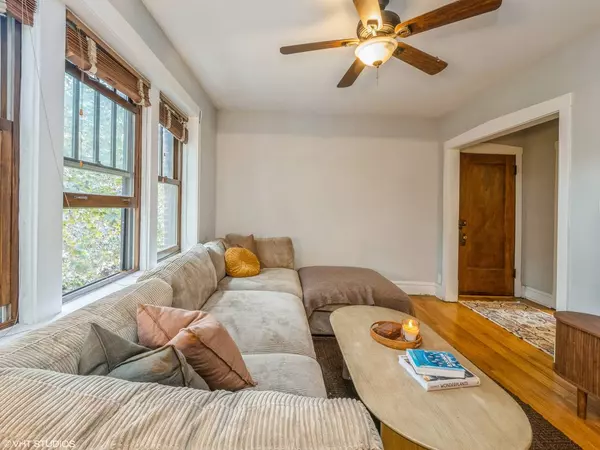 2250 N Dayton ST #3, Chicago, IL 60614