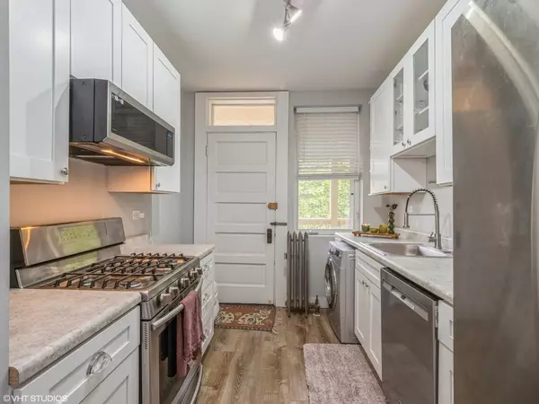 2250 N Dayton ST #3, Chicago, IL 60614