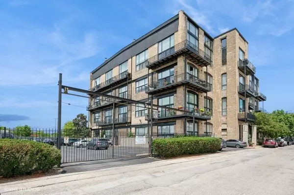 2614 N CLYBOURN AVE #311, Chicago, IL 60614